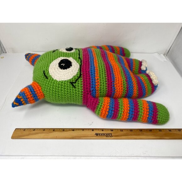 Hand knitted 17" plush alien Pride Rainbow body with horns - Picture 9 of 12